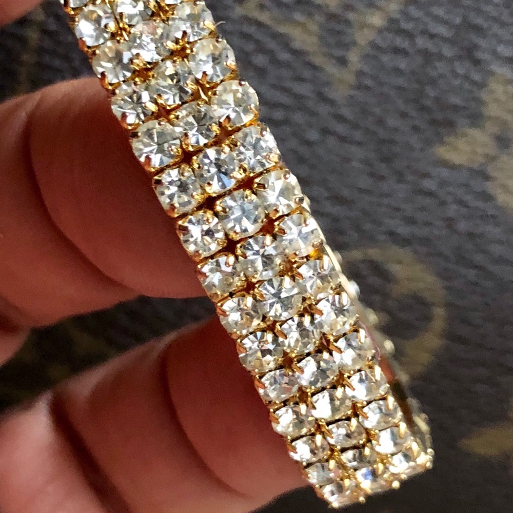 Sparkly Crystals in an Adjustable Gold Bracelet - Picture 2 of 4